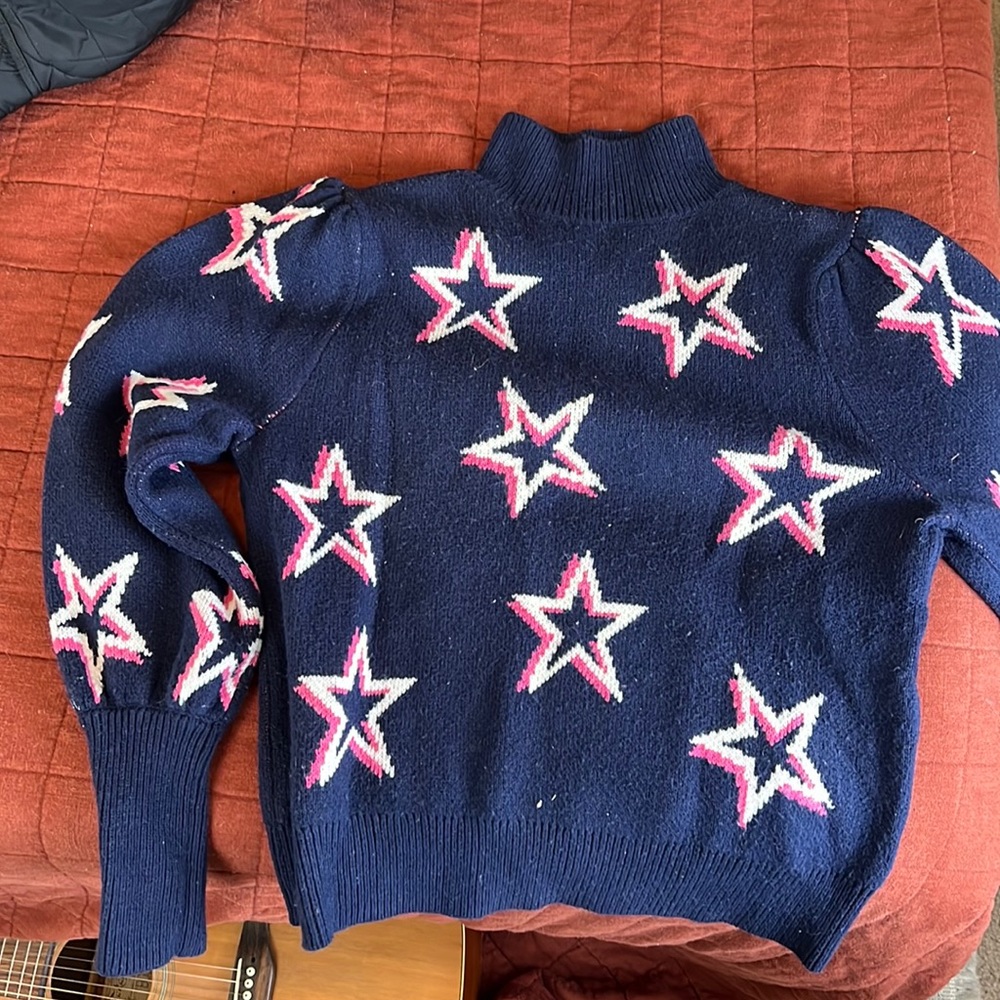Star Gap Sweater